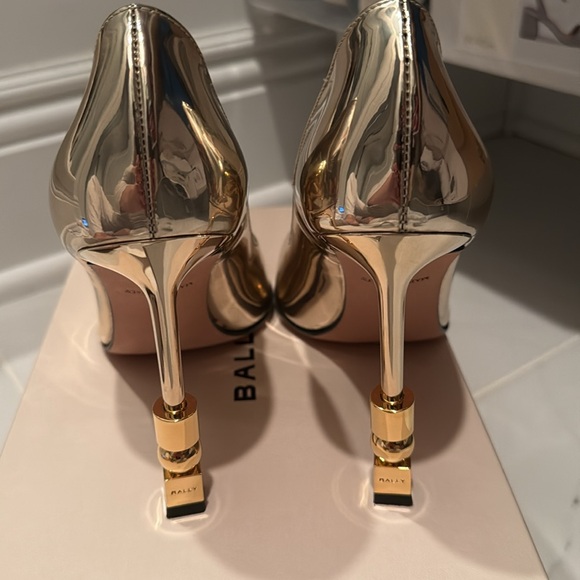 Bally women’s heels - Picture 3 of 5